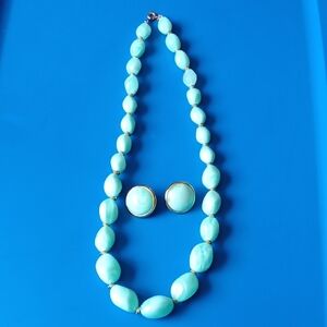 Elegant Sage/Seafoam Green Necklace and Earring Set